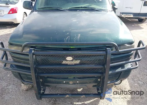 2003 Chevrolet Tahoe Z71 from USA, damaged, VIN 1GNEK13Z83R285666
